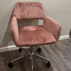 Pink Velvet Swivel Chair