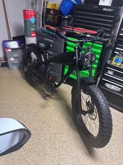 Brand new Driven E-Bike, only one mile