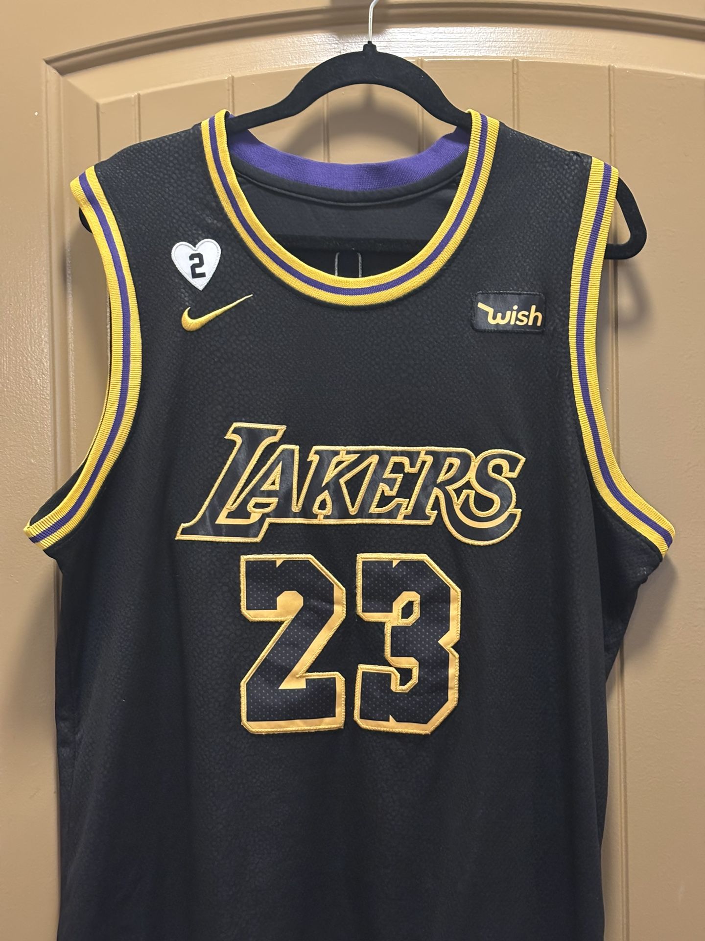 Men's Lakers #23 Lebron James Jersey / Excellent Condition