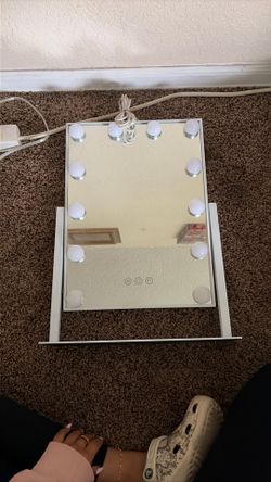 Vanity Light Mirror