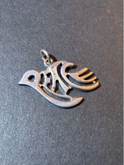 Sterling Silver ~ DOVE of Peace ~ VINTAGE 925 Pendant