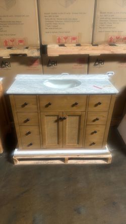 42" Bathroom Vanity with Marble Top