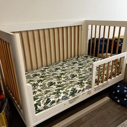 Convertible Crib 3-in-1 With Toddler Bed