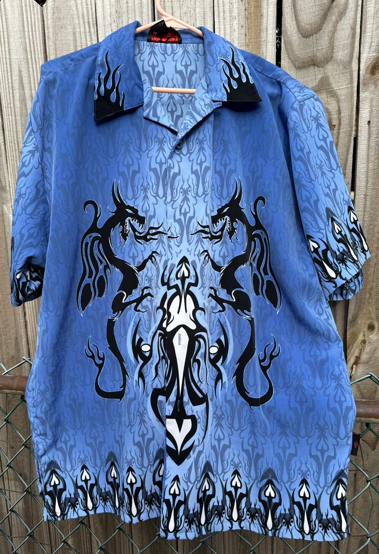 L Men’s Shirts Like New