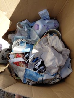 Miscellaneous hangers bags three tier table sewing machine