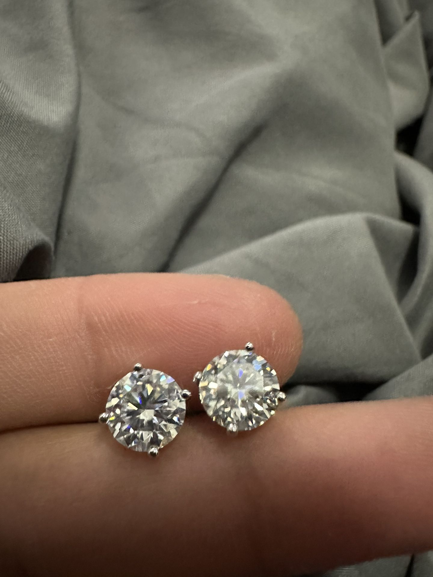 4CT (2CT EACH) MOISANNITE EARRINGS