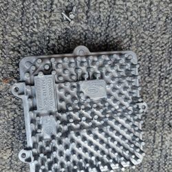 2020 Land Rover Discovery Sport  Headlights Module 