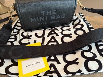 Marc Jacobs Black 'The Mini Bag' Crossbody with Gold Hardware/Handbag/Purse