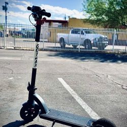Go Trax G3 electric scooter 25MPH