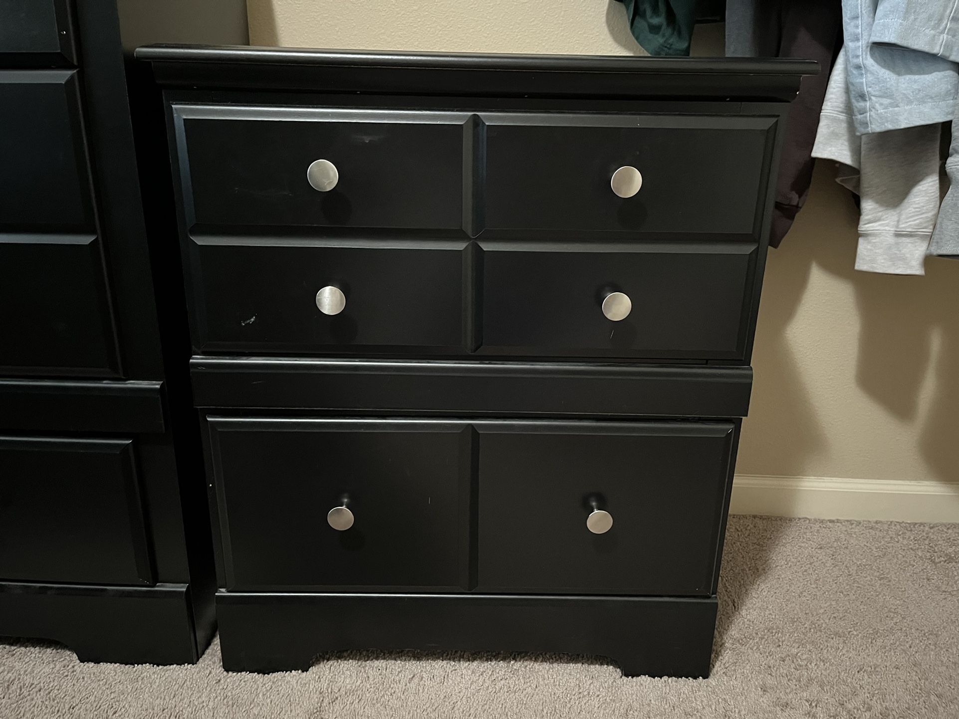 Black Bedroom Set for Sale in Portland, OR OfferUp