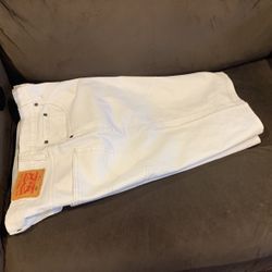 Men’s Levi White Shorts 32W