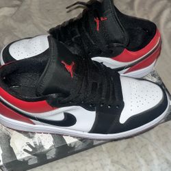 Jordan 1 Low Size 9.5