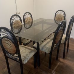 Glass Table+Chairs