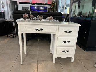 Girls White Desk