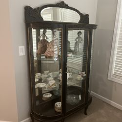 Display Cabinet 
