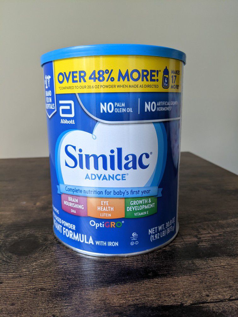 Similac Advance Infant Formula with Iron, Baby Formula Powder, 30.8-oz Can

