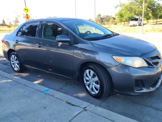 2012 TOYOTA COROLLA