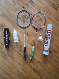 Badminton set