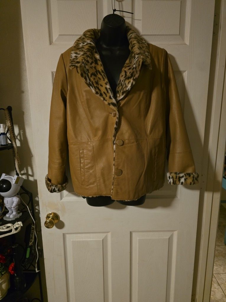 Vintage Terri Lewis Classic Luxuries Leather Coat With Faux Leopard Lining