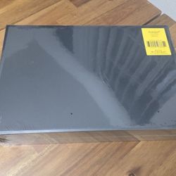 New Black Analogue 3D