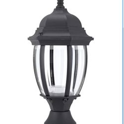 Pole lantern, 9.5 W, 800 lumens, 5000 K daylight, aluminum housing plus glassh, matte black finish, pack of 1
