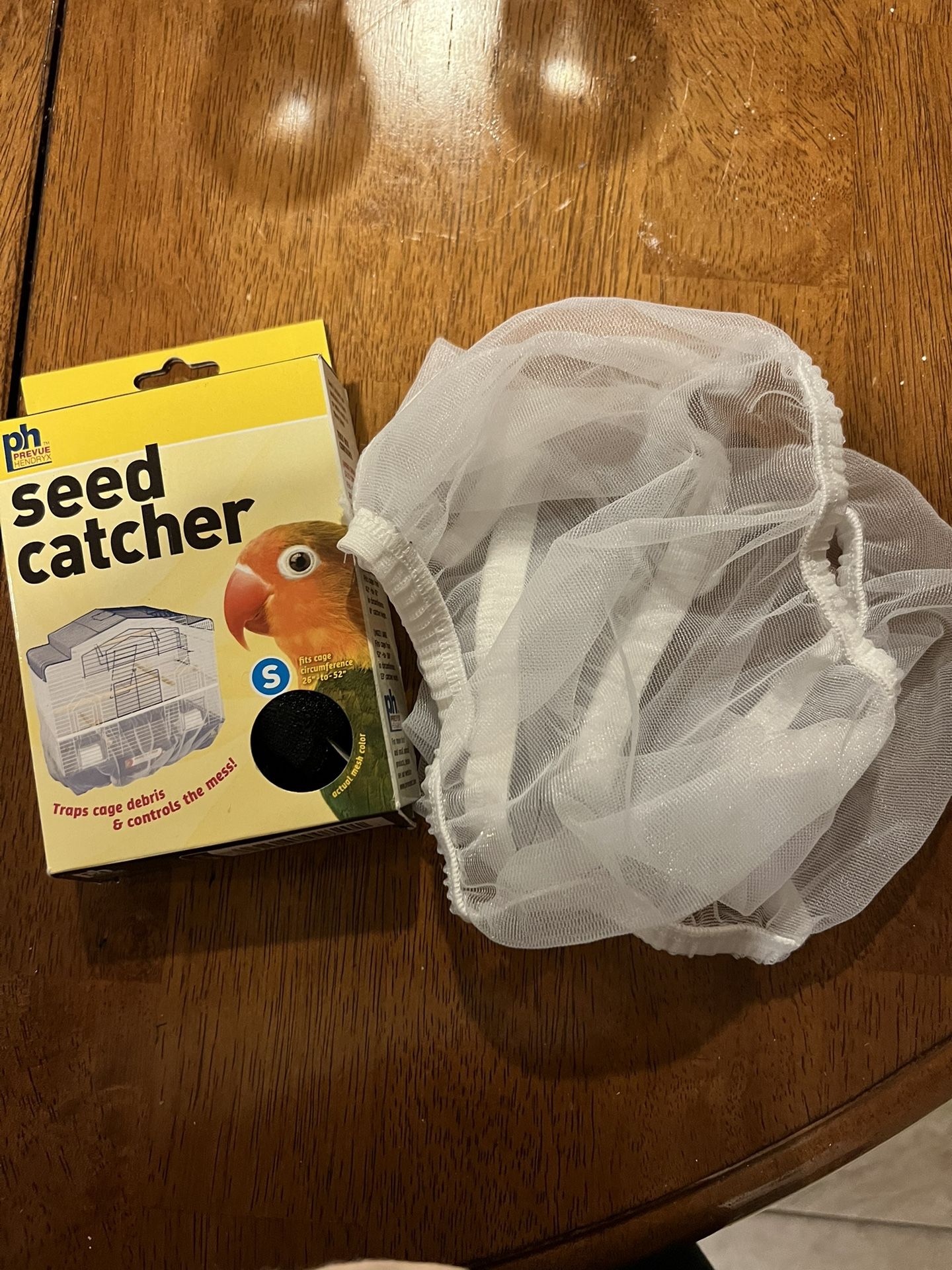 White Seed Catcher for Small Travel Bird Cage