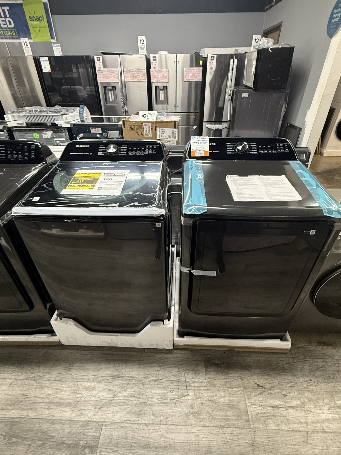 Samsung - 5.4 Cu Ft Smart Extra Large Capacity Top Load Washer With Agitator & 7.4 Cu Ft Smart Gas Dryer Set In Brushed Black ?