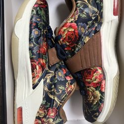 Nike KD 7 size 11 “ Floral”
