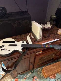 Guitar Hero Ultimate Bundle
