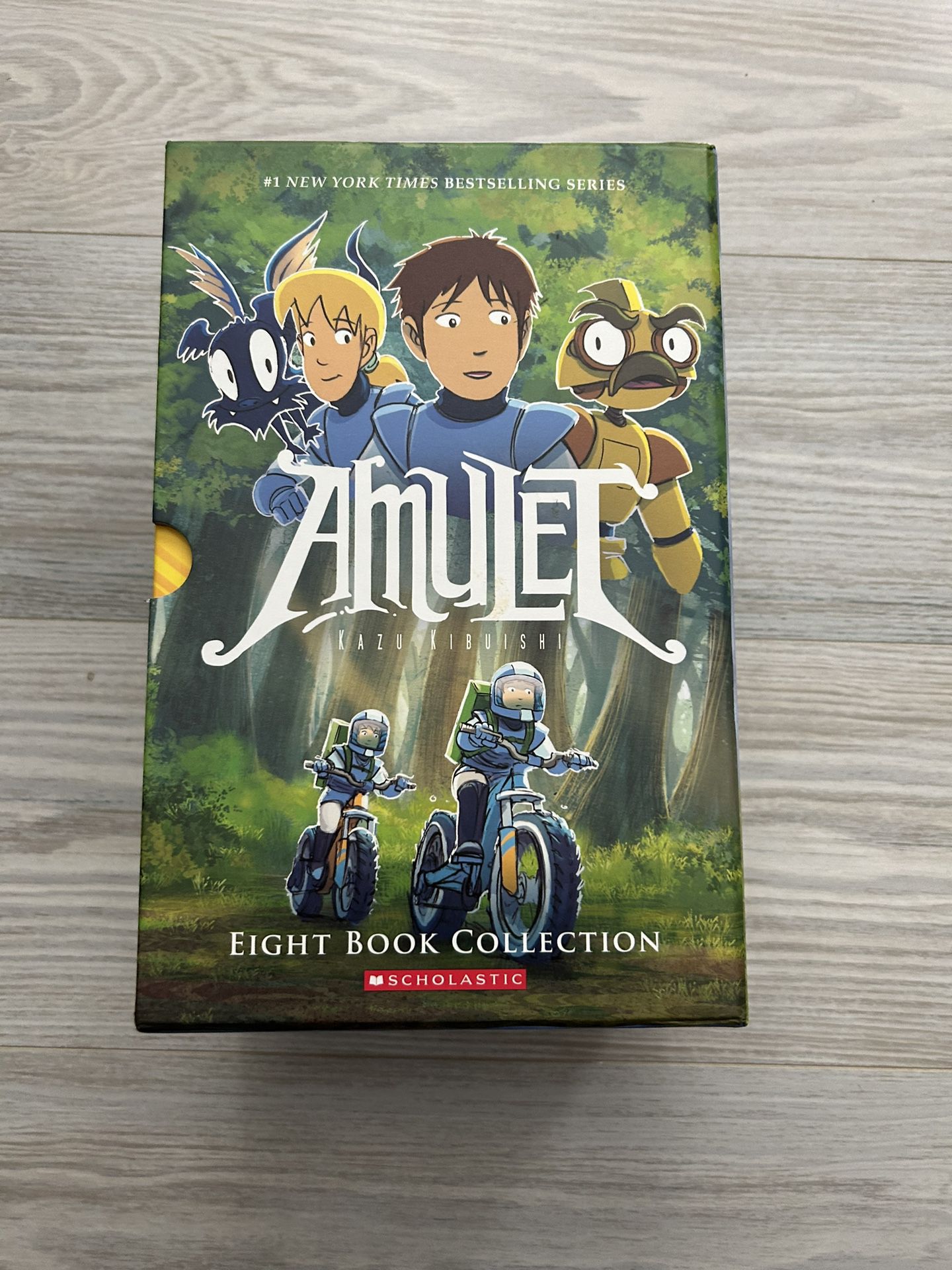 Amulet #1-8 Box Set