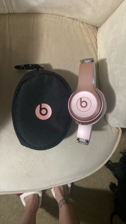 Rose Gold Beats 