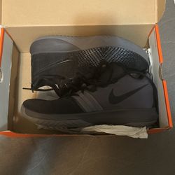 Kyrie Shoes