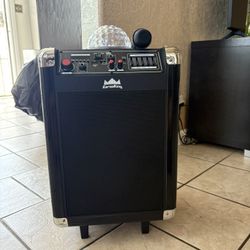 Karaoking karaoke machine speaker