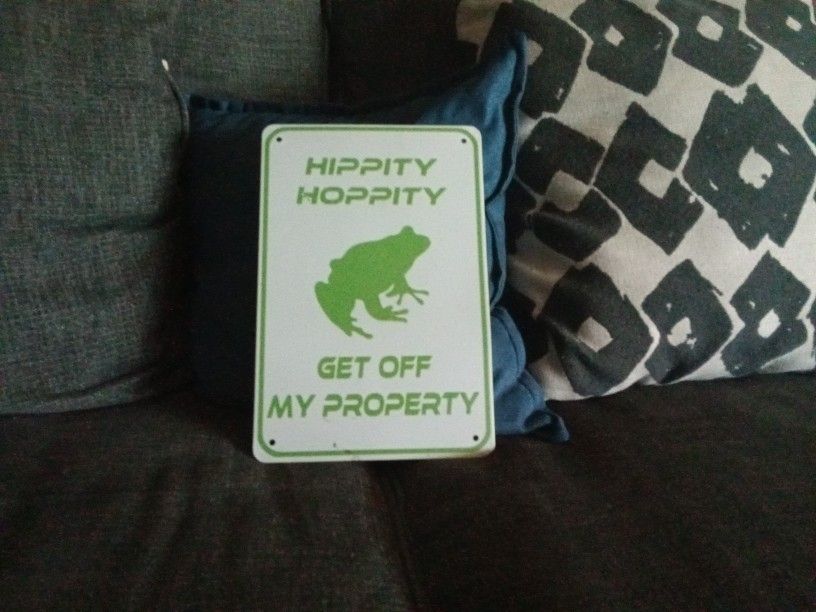 Green Sign with Frog