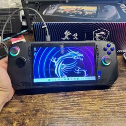 MSI Claw Gaming Console, i7 ultra, Intel Arc, 16gb ram, 512gb ssd, used but like new. Comes with original box and charger