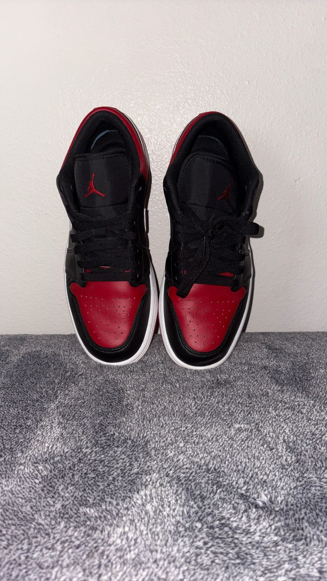 Jordan 1 Low Alternate Bred Toe-Size 8