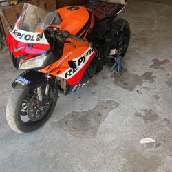 CBR 600rr 