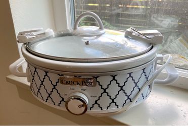 Crockpot Slow Cooker $20 OBO