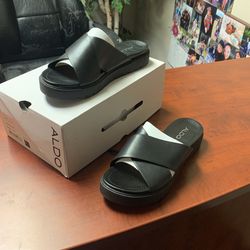 Brand New In Box Aldo Nyderallan Sandals Size 7