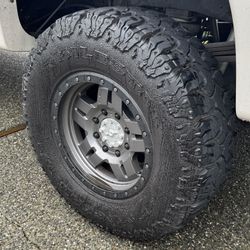 Set of 4: 35x12.50R18 Milestar Patagonia Tires on 18” Fuel Rims