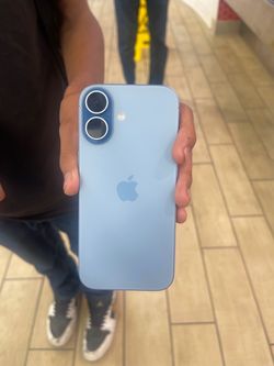 Apple 17 standard 512gb