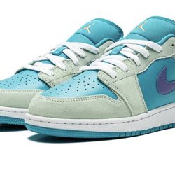 Jordan 1 Low SE Pistachio Frost Aquatone Psychic Purple Celestial Gold