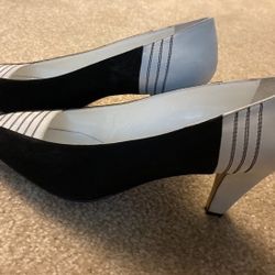 Yves Saint Loraine Women’s Shoes, BN, 9.5M