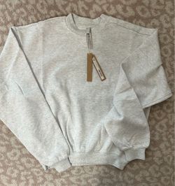 SKIMS Grey Crewneck Sweater Size S $55 **READ DESCRIPTION**