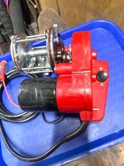 Elec-Tra-Mate 600 with Penn Senator 114H (6/0) - Both in Very Good Condition