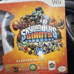 Skylanders Giants Starter Pack for Nintendo Wii™