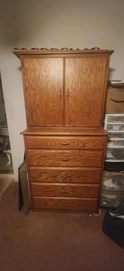 Chest Dresser