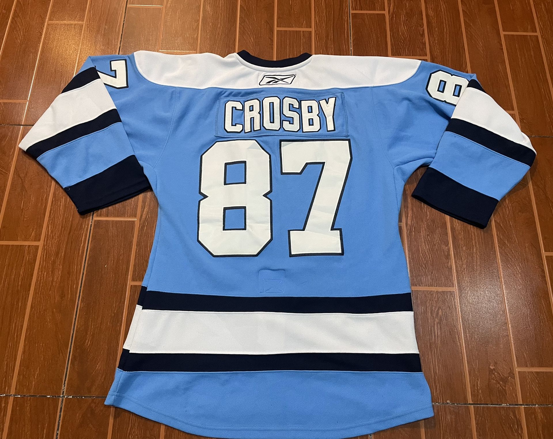 Reebok NHL Pittsburgh Penguins Sidney Crosby 87 powder Blue Jersey size 52