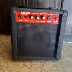 Guitar Amplifier