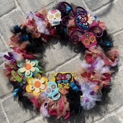 Day Of the Dead Halloween Wreath  👻